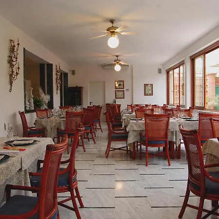 Ξενοδοχείο President