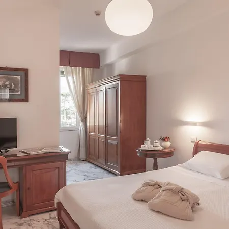 Hotel President 4*
